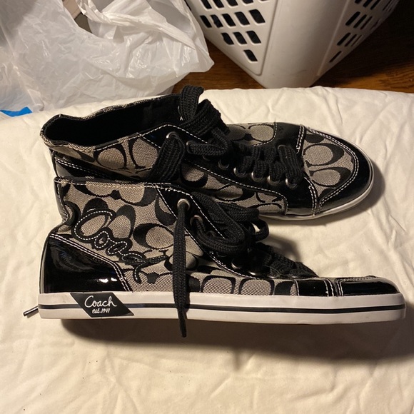 NWOT Coach signature C hi tops - Picture 3 of 6